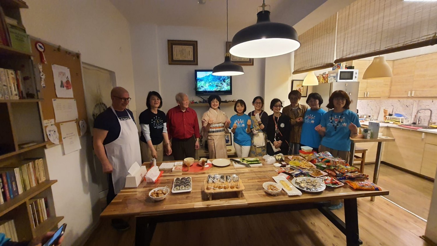 Japonya'dan gelen misafirlerimizle yemek